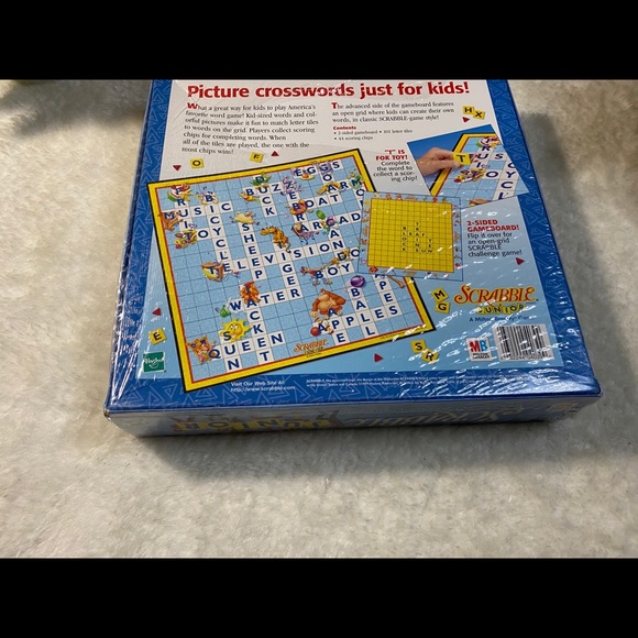 New Scrabble junior board game - Picture 4 of 5